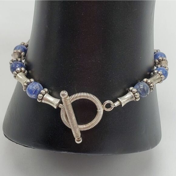 🔺️Silver & Blue Bracelet - Picture 3 of 5